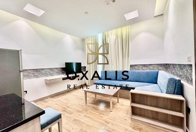 947643 - Property Image 2