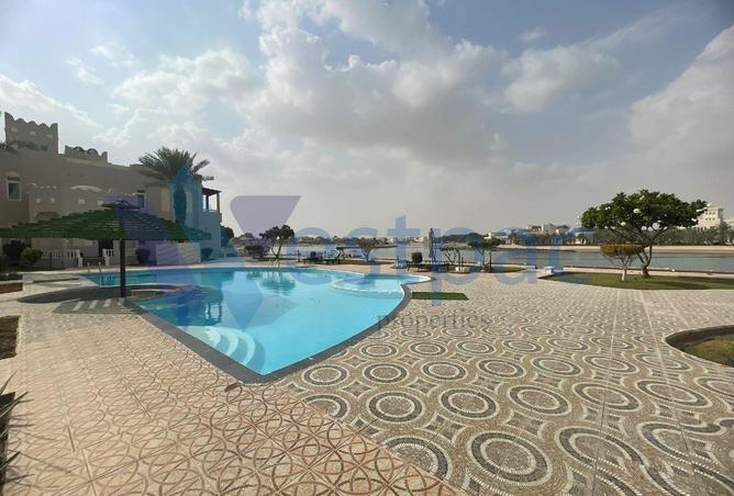 992428 - Property Image 2