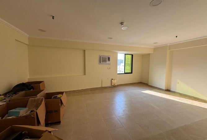 966138 - Property Image 2