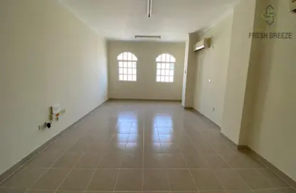 Apartment - 3 Bedrooms - 3 Bathrooms for rent in Fereej Bin Mahmoud North - Fereej Bin Mahmoud - Doha