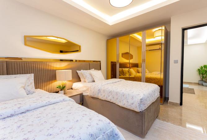 998180 - Property Image 3