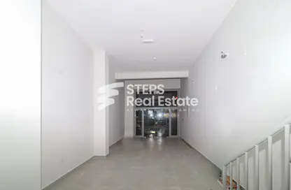 Hall / Corridor image for: Shop - Studio - 1 Bathroom for rent in Al Nuaija Street - Al Nuaija - Doha, Image 1