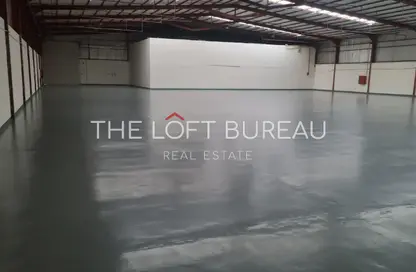 مخزن - استوديو - 4 حمامات للبيع في المنطقة الصناعية - المنطقة الصناعية - الدوحة