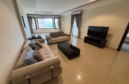 Apartment - 1 Bedroom - 1 Bathroom for rent in West Porto Drive - Porto Arabia - The Pearl Island - Doha