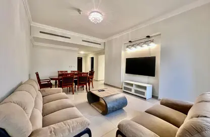 شقة - 2 غرف نوم - 4 حمامات للايجار في بياتزا 1 - بياتزا - فوكس هيلز - الوسيل