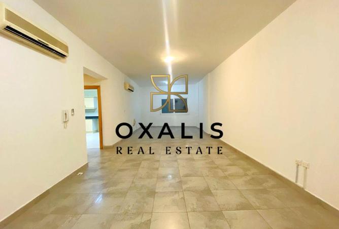 968726 - Property Image 2