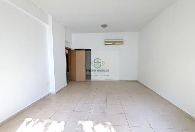 938271 - Property Image 3