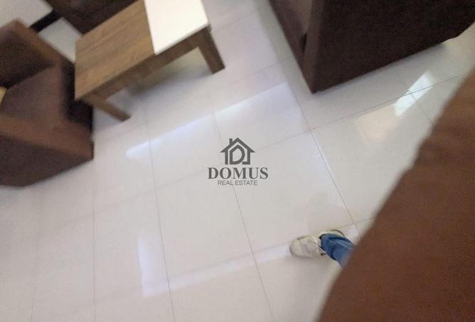 925548 - Property Image 3