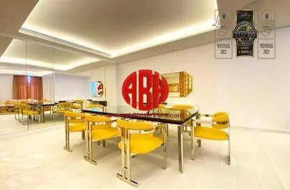 شقة - 2 غرف نوم - 3 حمامات للايجار في حدائق فلورستا - حدائق فلورستا - جزيرة اللؤلؤة - الدوحة