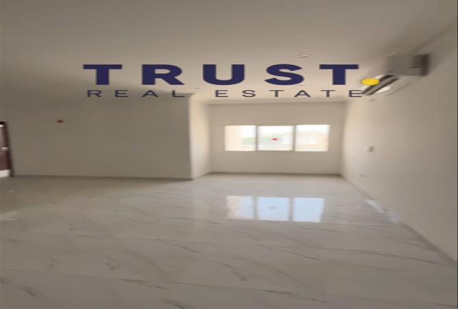 952538 - Property Image 3