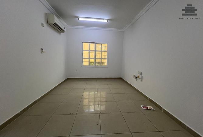 902519 - Property Main Image