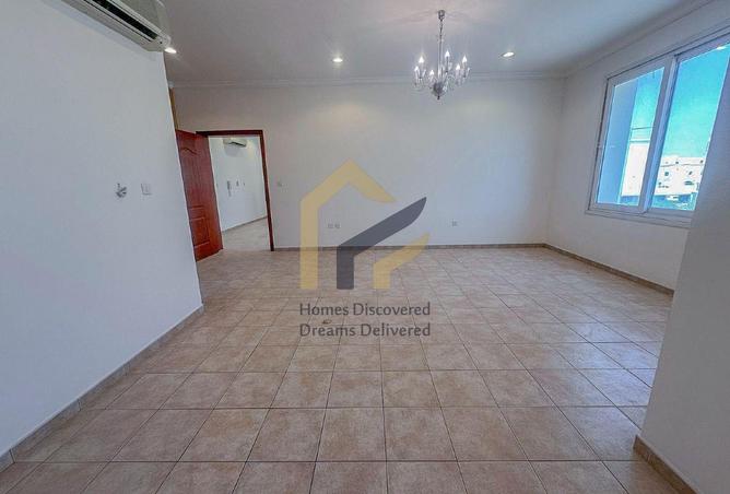 944781 - Property Image 3