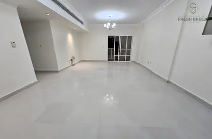 Apartment - 3 Bedrooms - 3 Bathrooms for rent in Al Mansoura - Al Mansoura - Doha