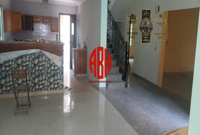 982192 - Property Image 3