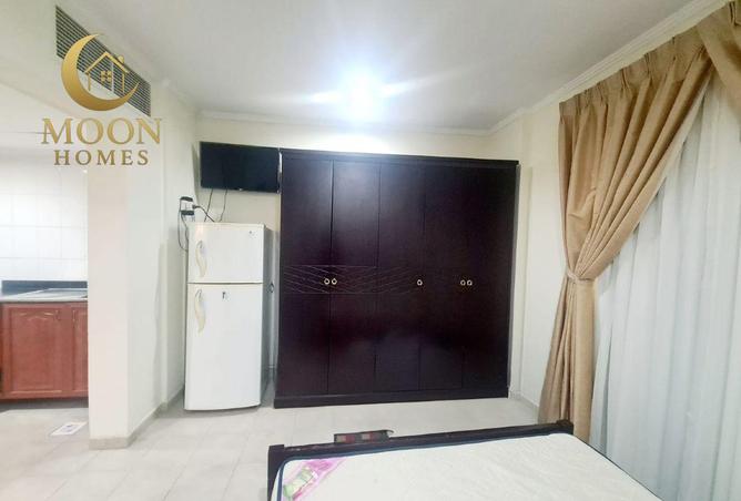 987670 - Property Image 3