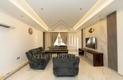 Apartment - 2 Bedrooms - 2 Bathrooms for rent in Al Mansoura - Al Mansoura - Doha