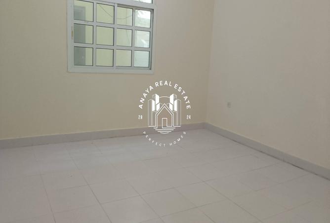 1001585 - Property Main Image