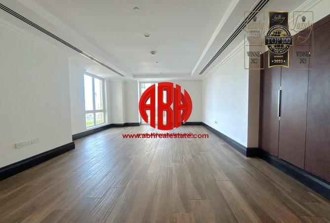 Apartment - Studio - 1 Bathroom for rent in Regency Pearl 3 - Viva Bahriyah - The Pearl Island - Doha