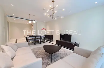 Penthouse - 3 Bedrooms - 5 Bathrooms for rent in Floresta Gardens - Floresta Gardens - The Pearl Island - Doha