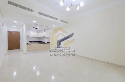 Apartment - 2 Bedrooms - 2 Bathrooms for rent in Al Nasr Street - Al Nasr - Doha