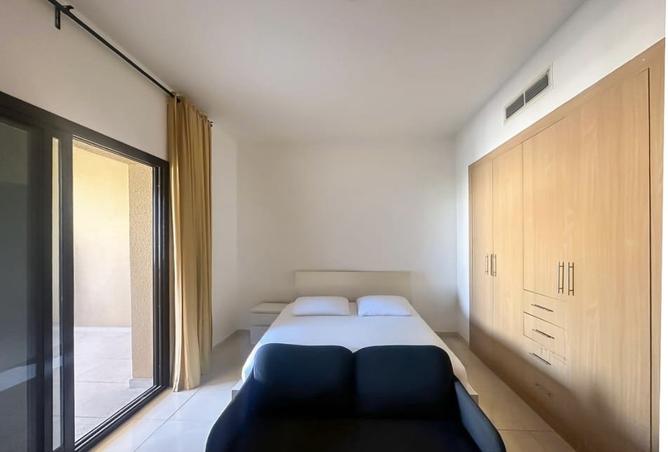 972305 - Property Image 3