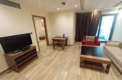 Apartment - 1 Bedroom - 2 Bathrooms for rent in Al Sadd Tourist Apartments - Al Sadd - Doha
