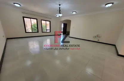 Compound - 3 Bedrooms - 3 Bathrooms for rent in Al Thumama - Al Thumama - Doha
