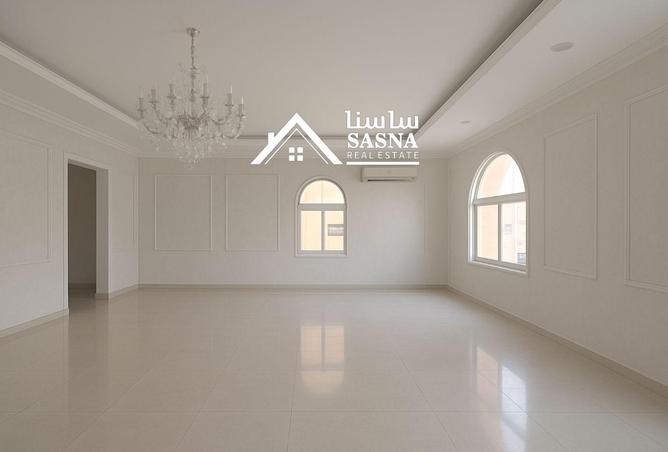 1008744 - Property Image 3