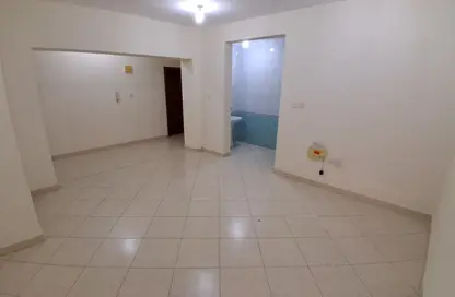 Apartment - 2 Bedrooms - 2 Bathrooms for rent in Bin Omran 46 - Fereej Bin Omran - Doha Apartment - 2 Bedrooms - 2 Bathrooms for rent in Bin Omran 46 - Fereej Bin Omran - Doha