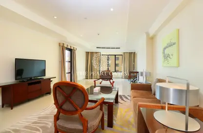 Apartment - 1 Bedroom - 2 Bathrooms for rent in East Porto Drive - Porto Arabia - The Pearl Island - Doha