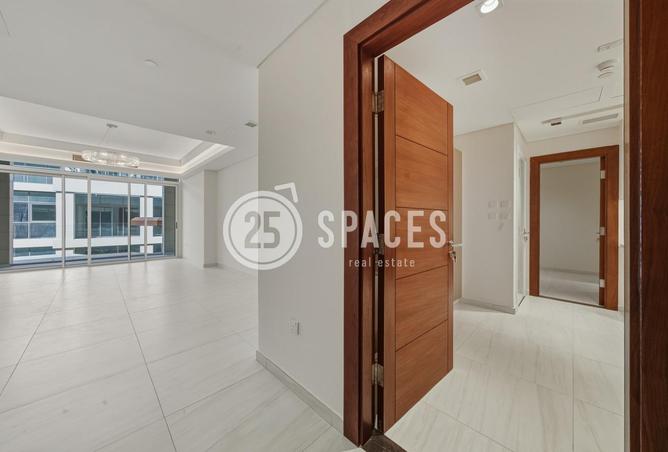 965224 - Property Image 2