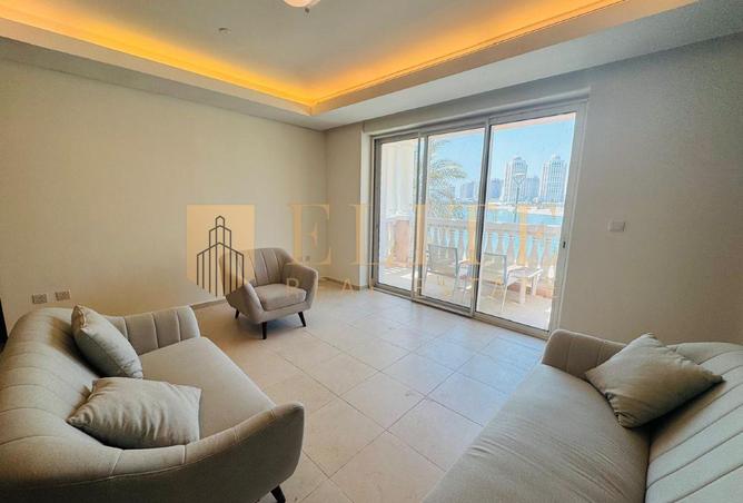 944662 - Property Image 2