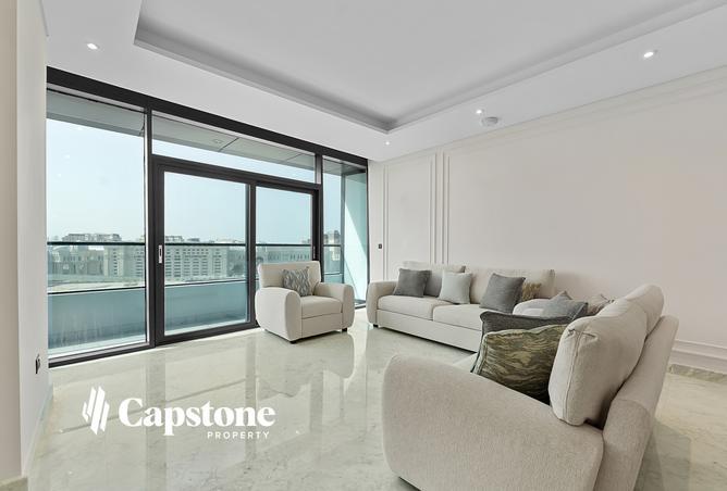 990588 - Property Image 2