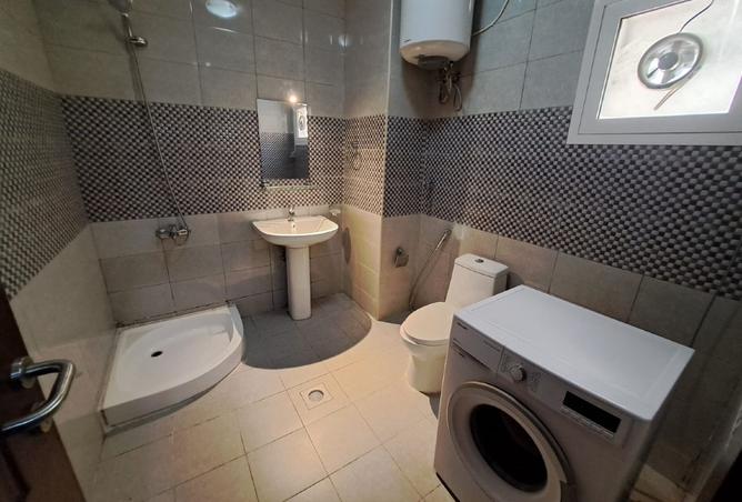 990490 - Property Image 3