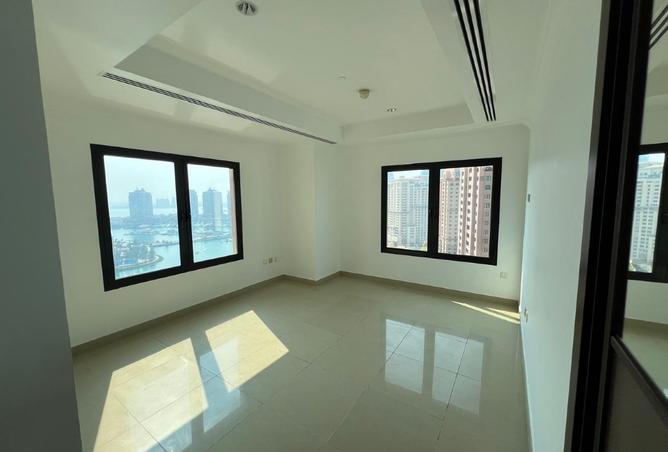 974924 - Property Image 2