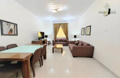 Apartment - 2 Bedrooms - 2 Bathrooms for rent in Umm Ghuwalina - Umm Ghuwailina - Doha