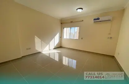 Empty Room image for: Apartment - 3 Bedrooms - 3 Bathrooms for rent in Fereej Bin Mahmoud North - Fereej Bin Mahmoud - Doha, Image 1