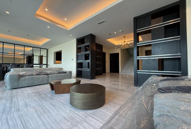 988502 - Property Image 3