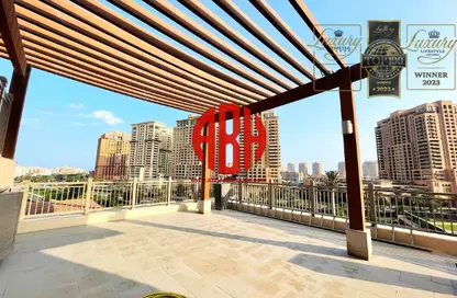 Townhouse - 2 Bedrooms - 3 Bathrooms for rent in Abraj Bay - Abraj Quartiers - The Pearl Island - Doha