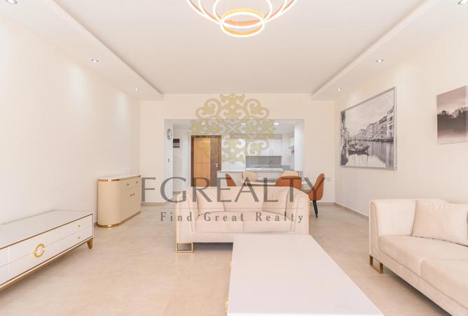 905541 - Property Image 3