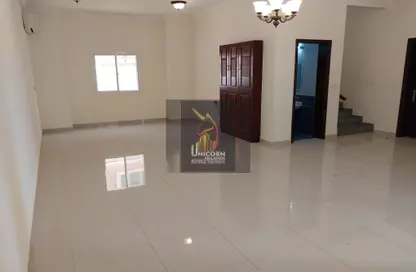 مجمع سكني - 5 غرف نوم - 5 حمامات للايجار في شارع  بو هامو - أبو هامور - الدوحة