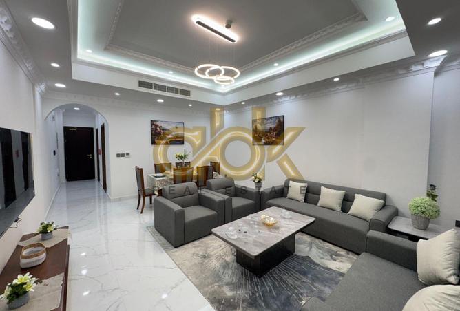 997454 - Property Image 2