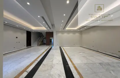 فيلا - 8 غرف نوم - 8 حمامات للبيع في بني هاجر - الريان - الدوحة