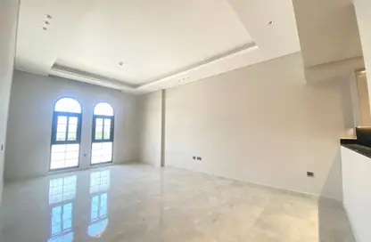 Apartment - 1 Bedroom - 2 Bathrooms for sale in Fox Hills South - Fox Hills - Lusail