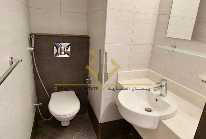960785 - Property Image 2