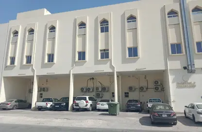 Apartment - 3 Bedrooms - 2 Bathrooms for rent in Umm Salal Ali - Umm Salal Ali - Doha