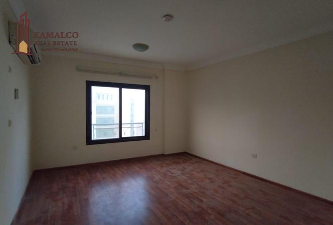 954058 - Property Image 3