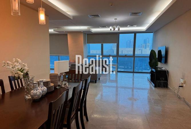 984125 - Property Image 2