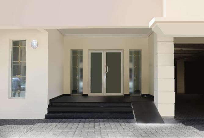 926509 - Property Image 2
