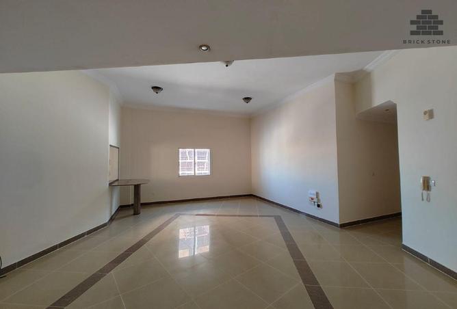 1000926 - Property Image 3